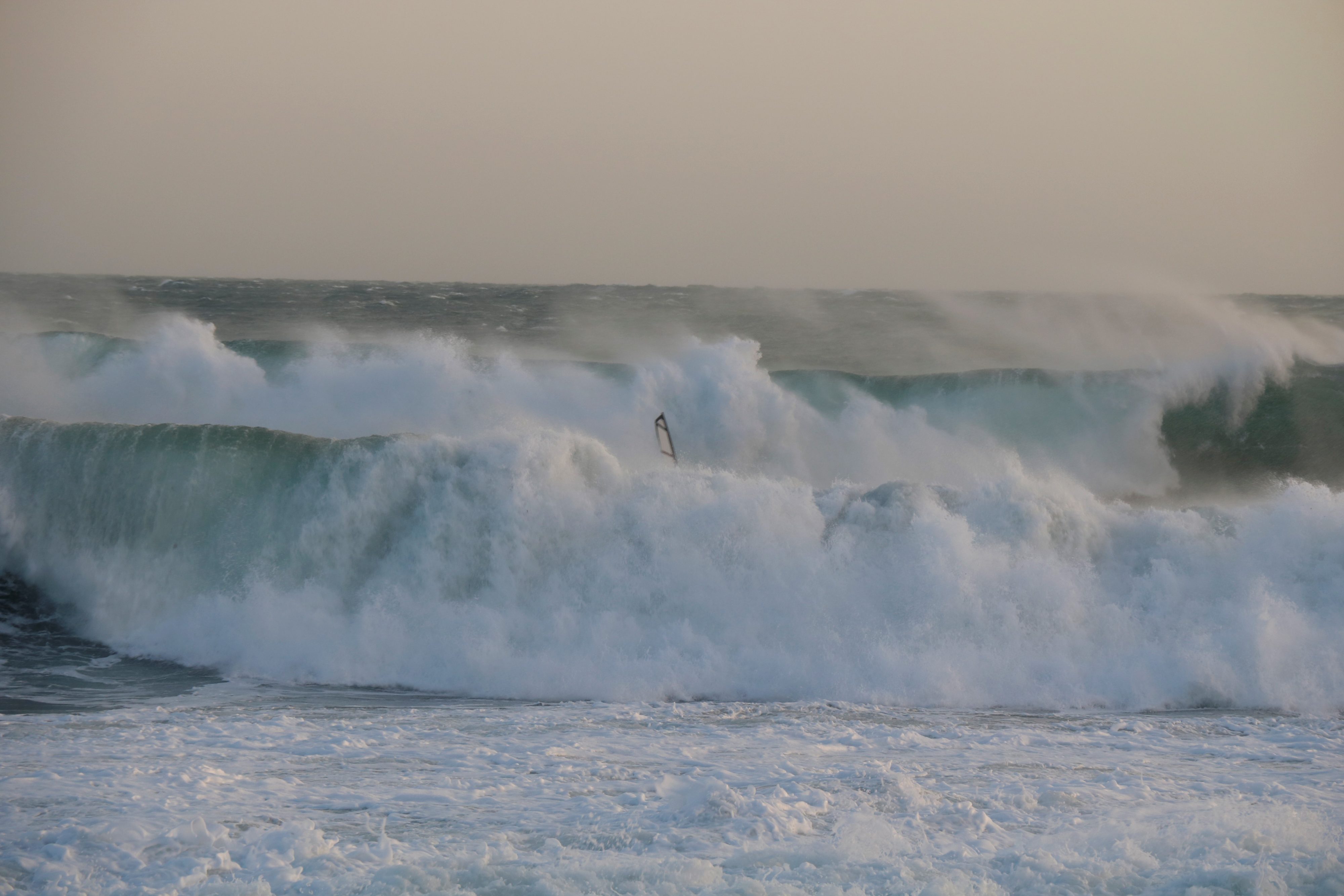 taille de mât surf cote bleue lundi 6 mars
